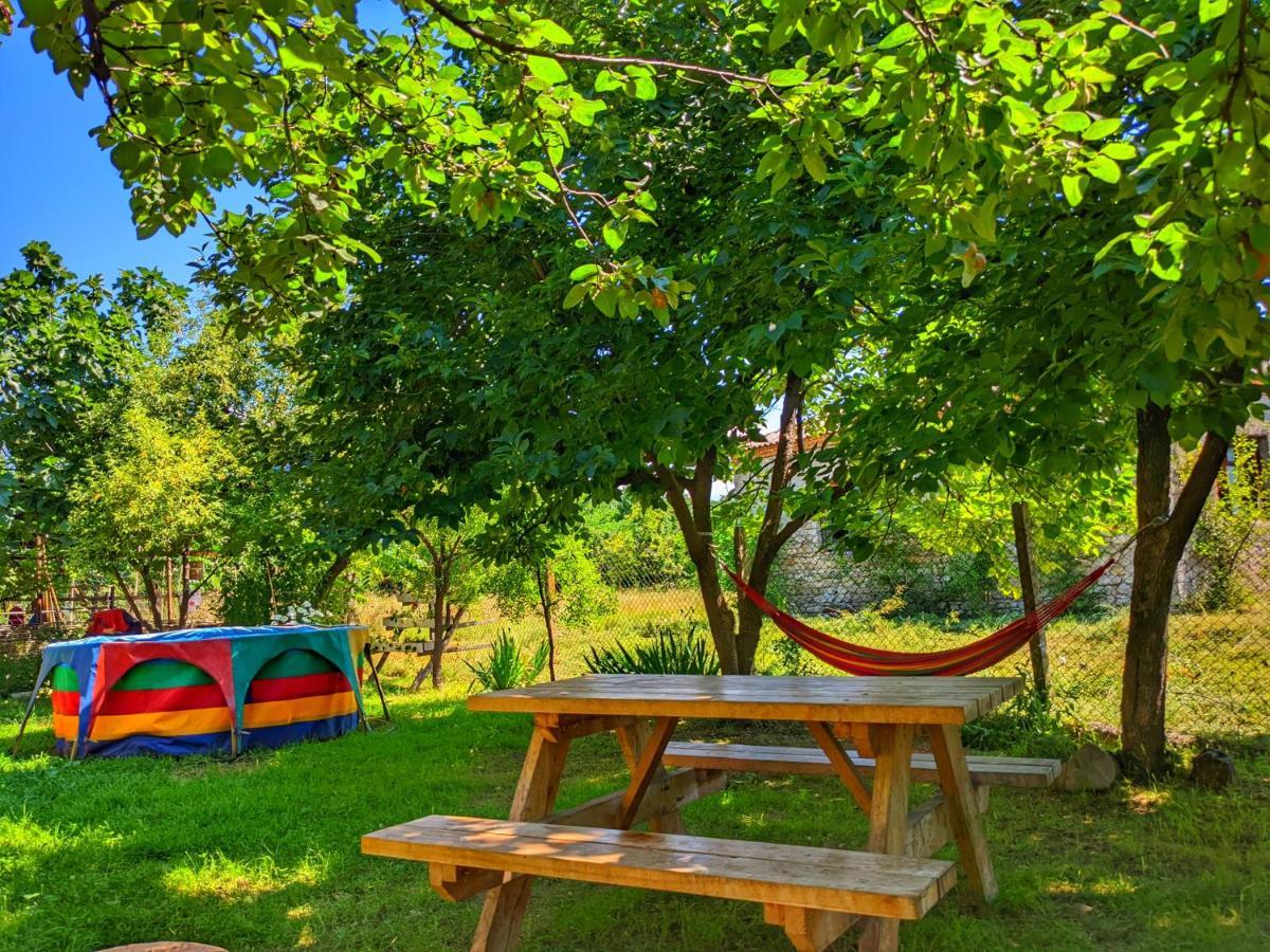Veli Guest House • Საოჯახო Სასტუმრო Ველი Zemo Alvani Exterior foto