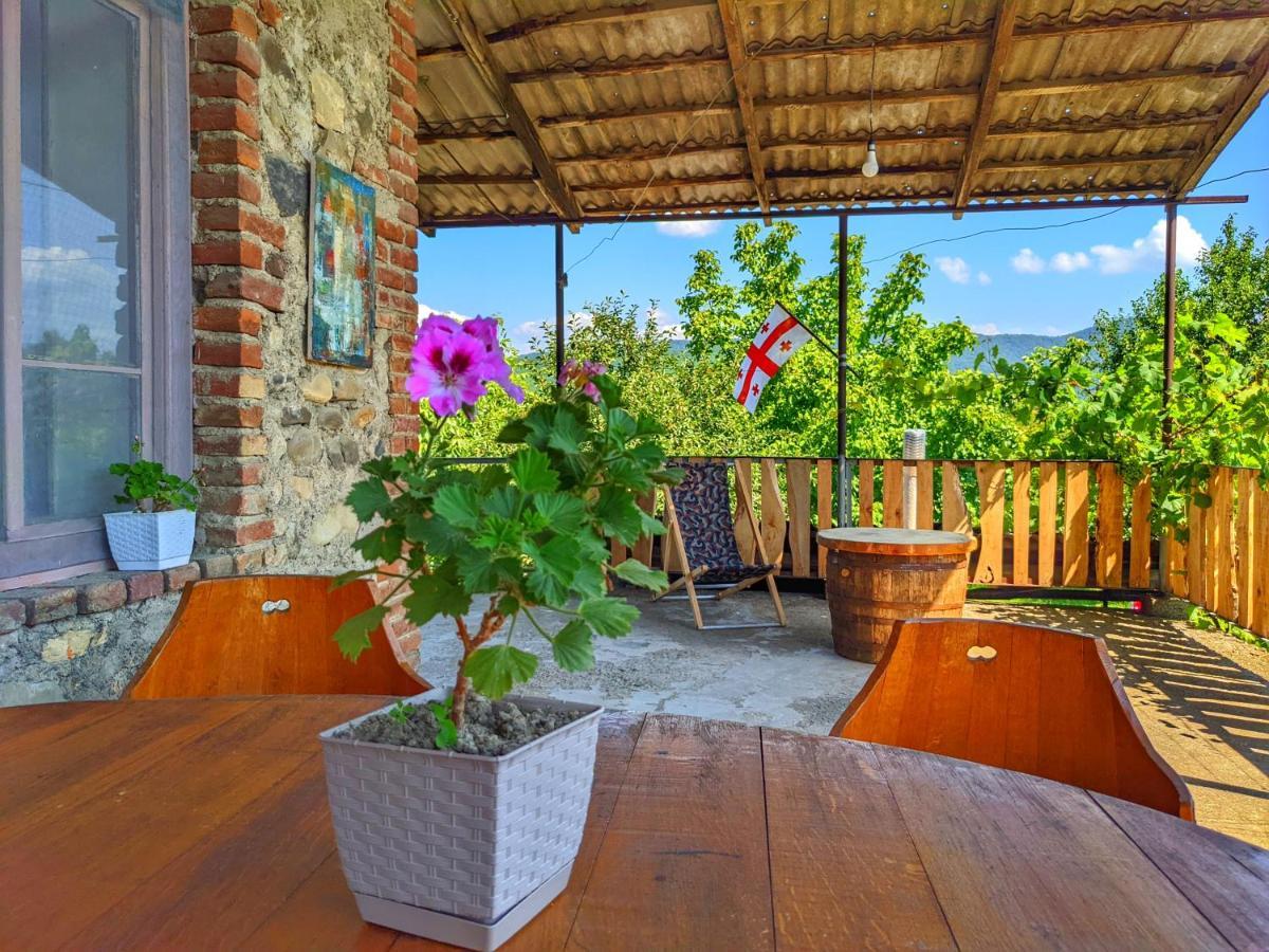 Veli Guest House • Საოჯახო Სასტუმრო Ველი Zemo Alvani Exterior foto